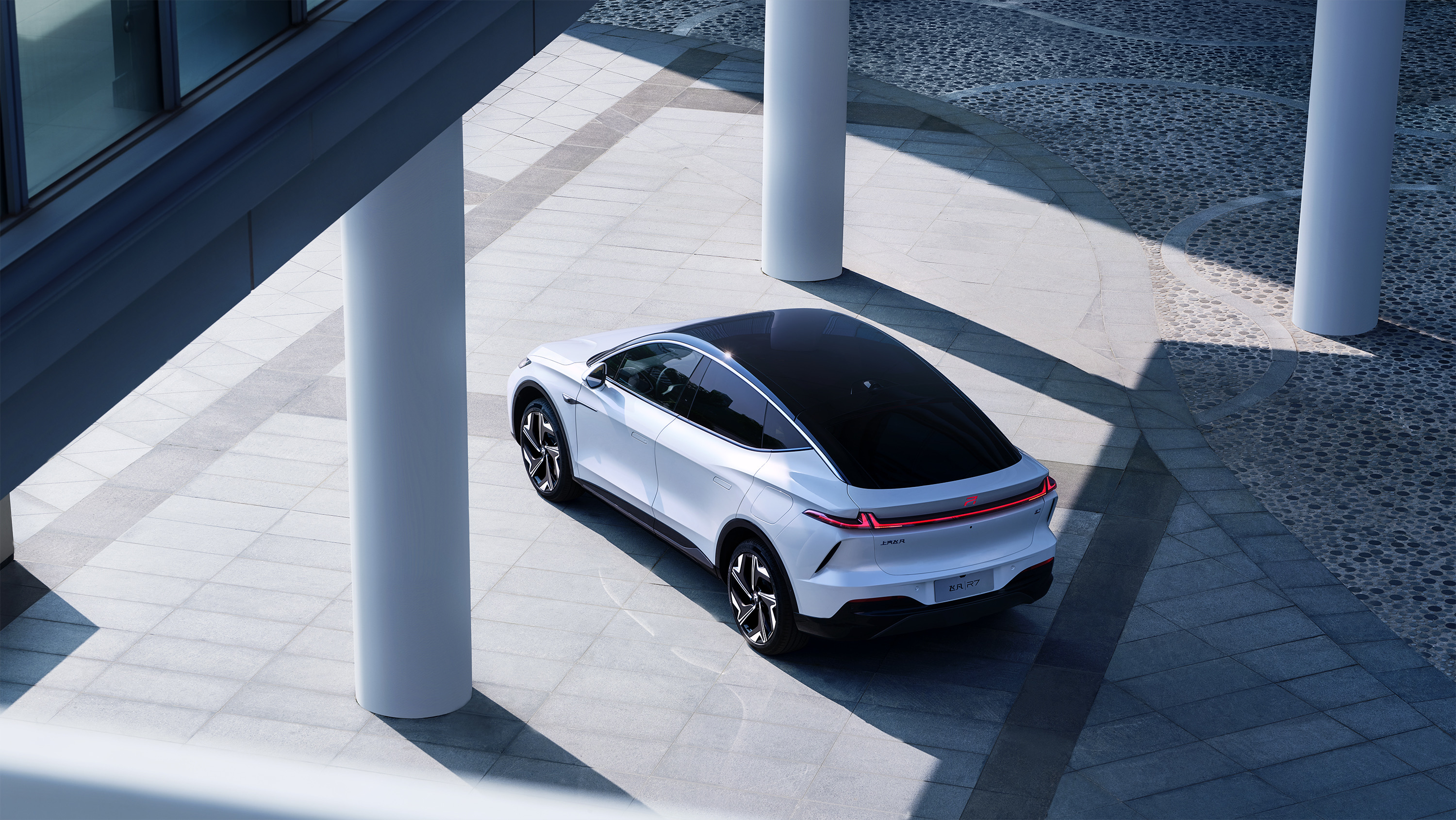 Эксклюзивные новинки от Rising Auto уже доступны в шоурумах PREMIUM ELECTRO