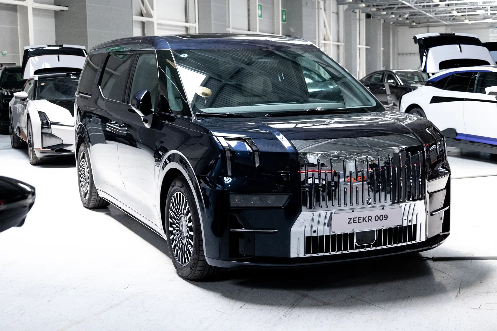 AGR Automotive Group предлагает важное преимущество своим клиентам – обширную дилерскую сеть по всей России